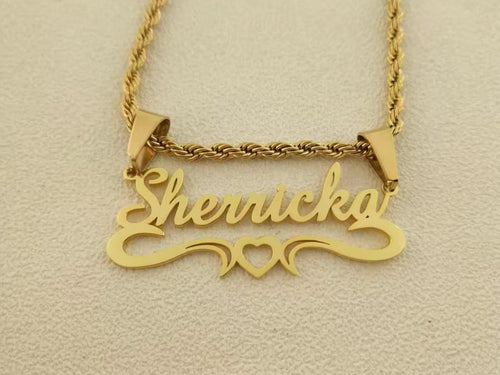 CUSTOM NAMEPLATE NECKLACE
